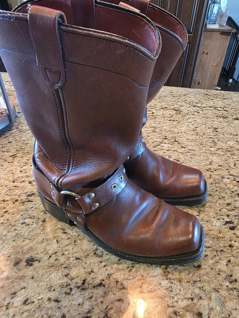 Men's Brown Leather Western Boots - USA Made Bermnas